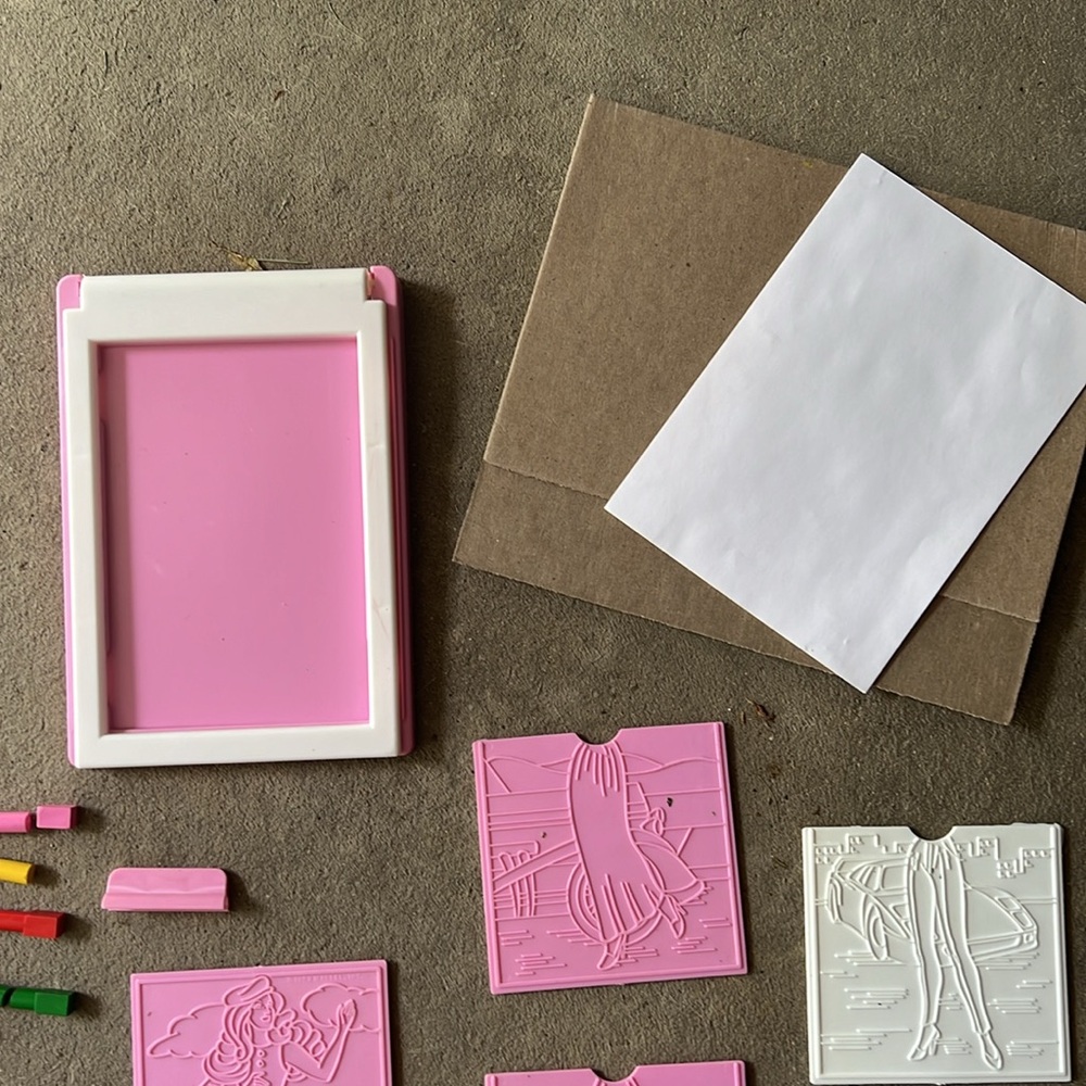 Barbie Rub & Color - Picture 4 of 5
